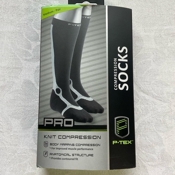 p-tex Other - P-TEX Pro Compression Socks Knit Support Size Medium Black Gray NEW In The Box